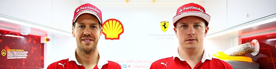 Себастьян Феттель (Sebastian Vettel) і Кімі Райкконен (Kimi Raikkonen) займаються просуванням продукту Shell V-Power