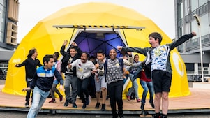 Дитячий садок в селі Донгліан для переселенців